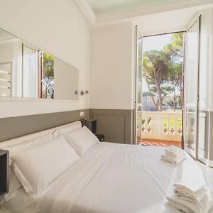 Kamer met een Queen Size Bed
